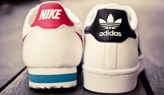 Nike en Adidas strijden, maar anderen gaan met de winst aan de haal